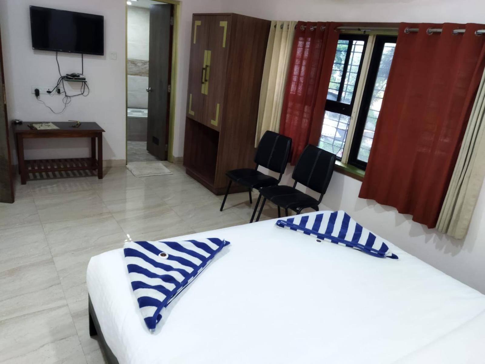 Hotel Laxmi Residency Lonavala Extérieur photo