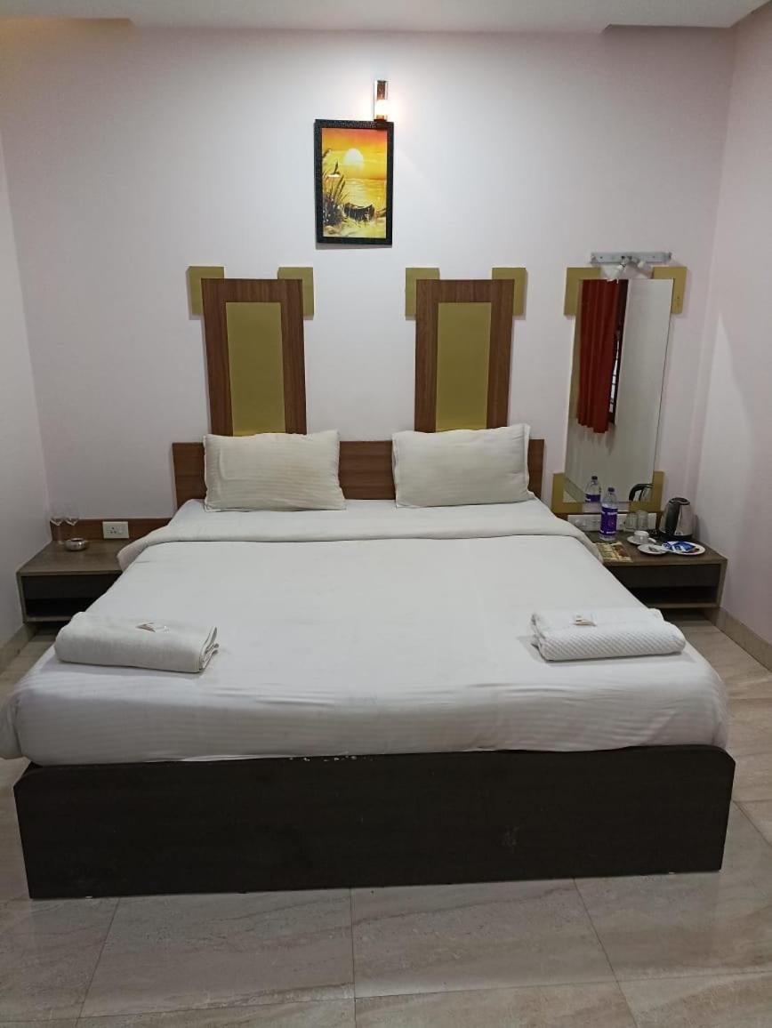 Hotel Laxmi Residency Lonavala Extérieur photo