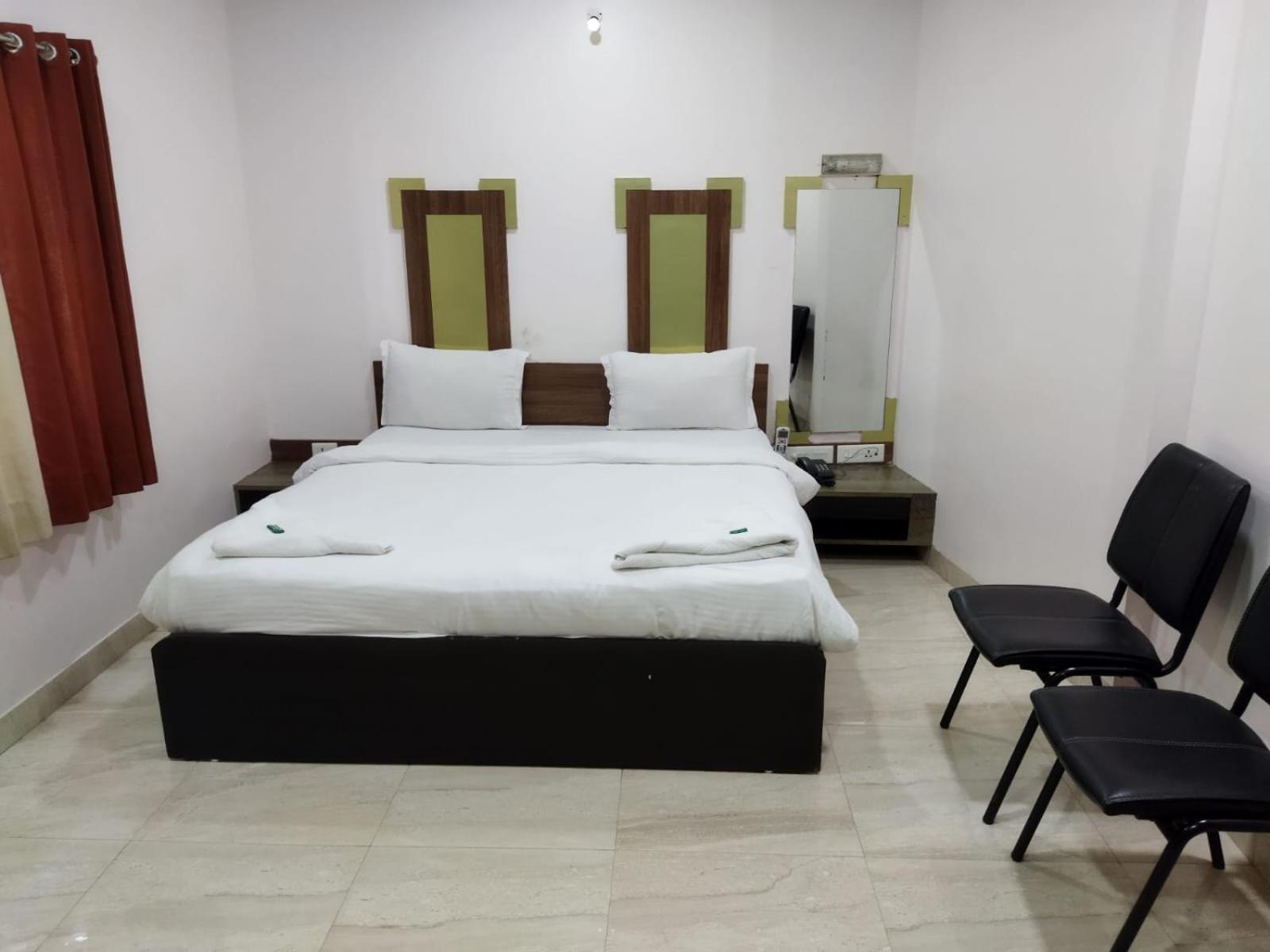 Hotel Laxmi Residency Lonavala Extérieur photo