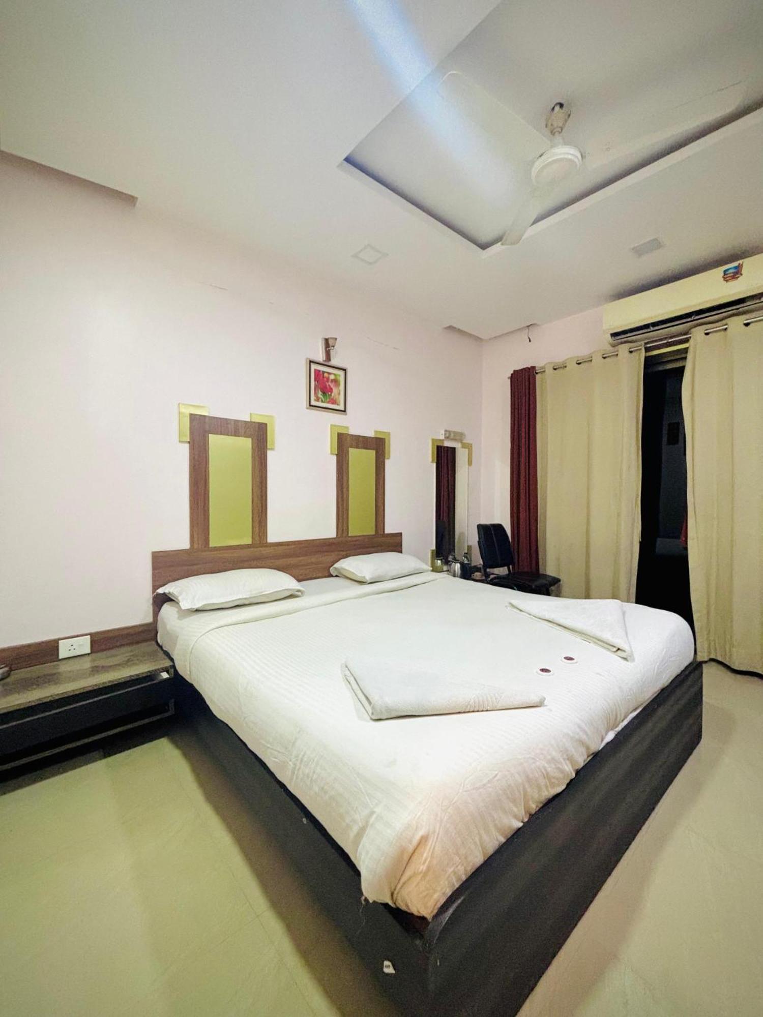 Hotel Laxmi Residency Lonavala Extérieur photo