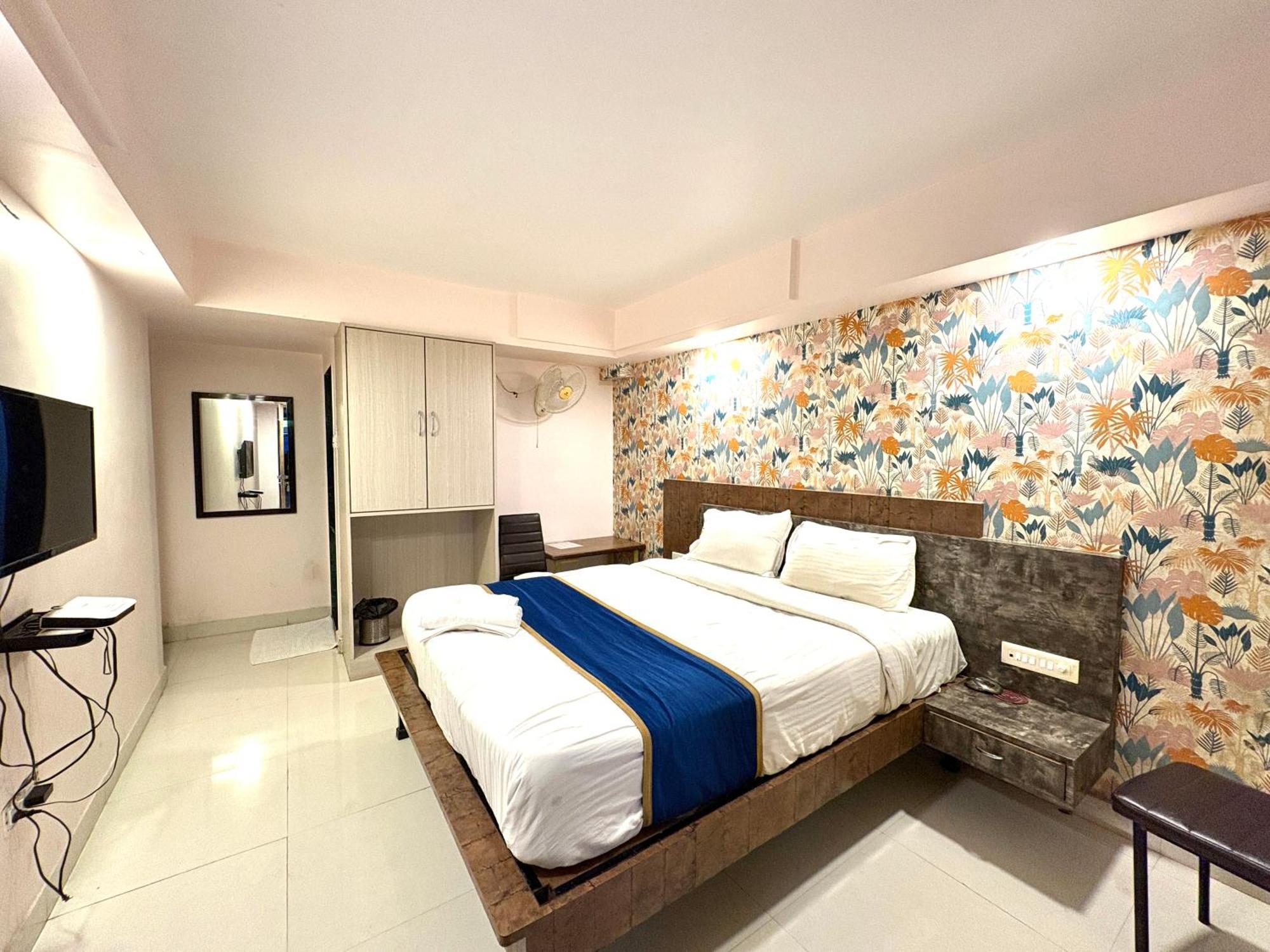 Hotel Laxmi Residency Lonavala Extérieur photo